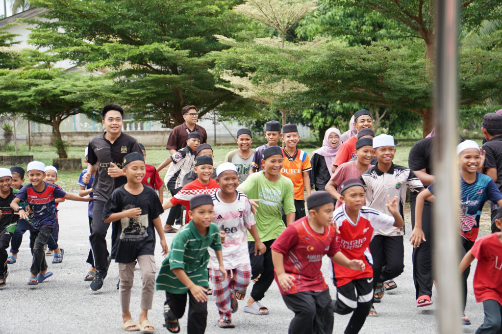 MAYANG OUTREACH: INPACT : STEP FORWARD!