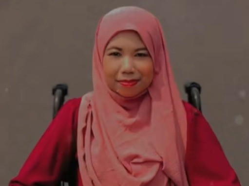 SAYA, MOHD RIZAL BIN ABDUL RAZAK, TINGGAL DI RUMAH